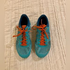 Women’s On running shoes